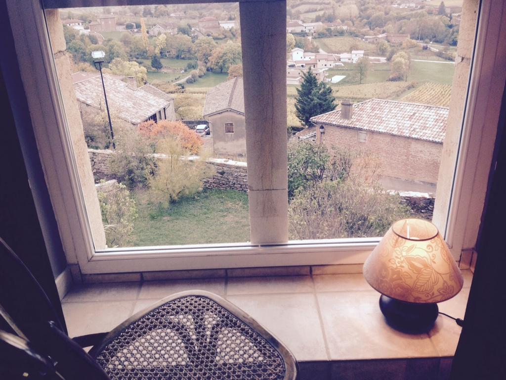 Le Vieux Chateau Acomodação com café da manhã Leynes Quarto foto